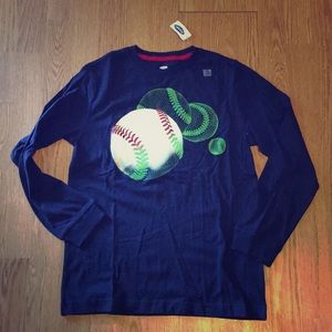 Old Navy youth Boys long sleeve T-shirt